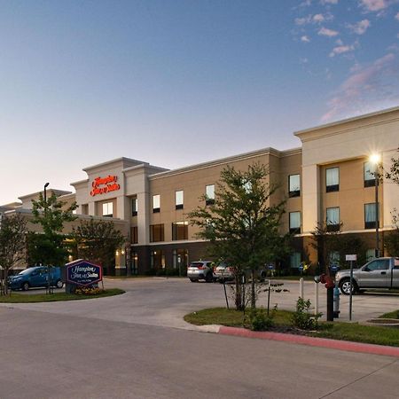 Hampton Inn And Suites Hutto Exteriör bild