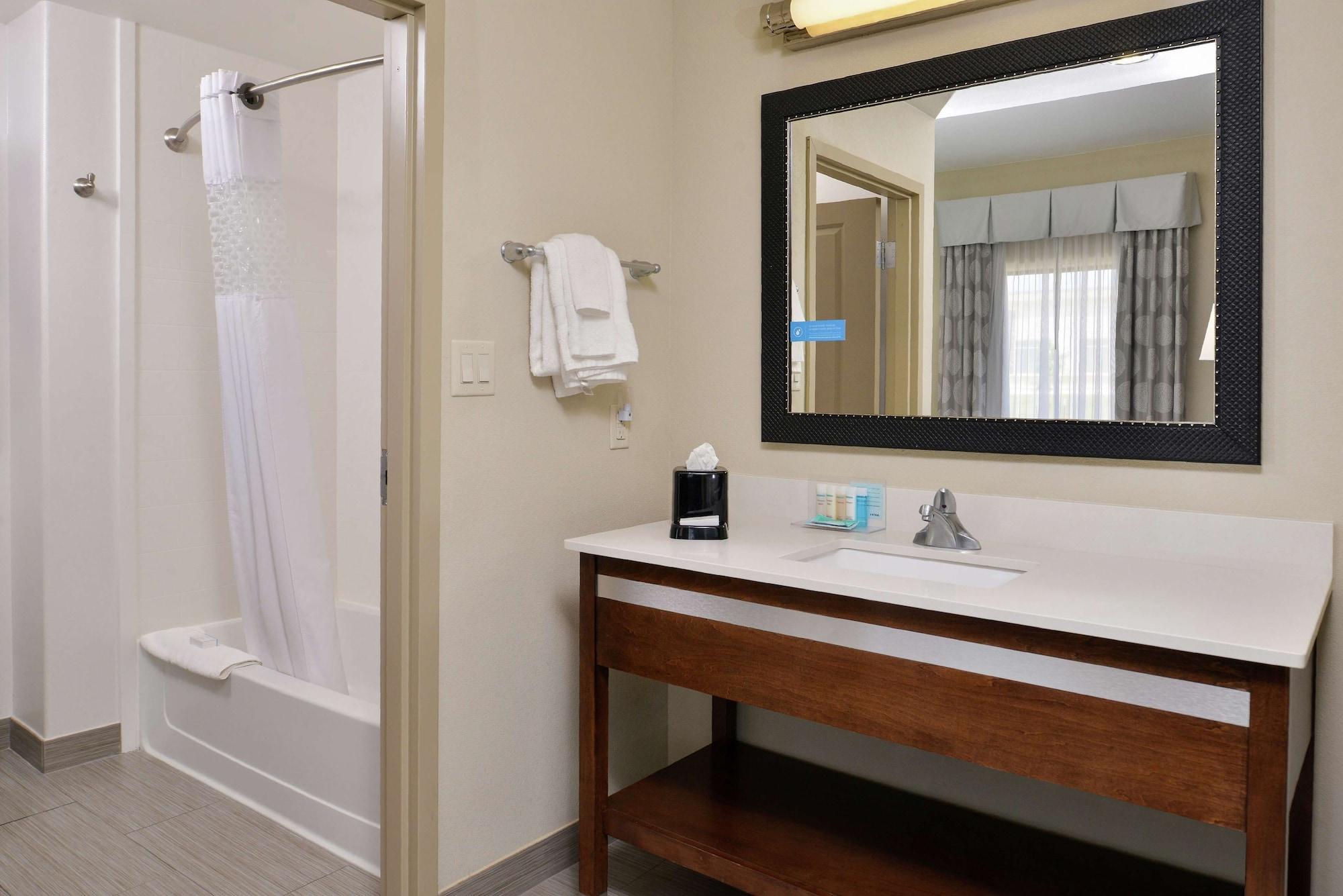 Hampton Inn And Suites Hutto Exteriör bild