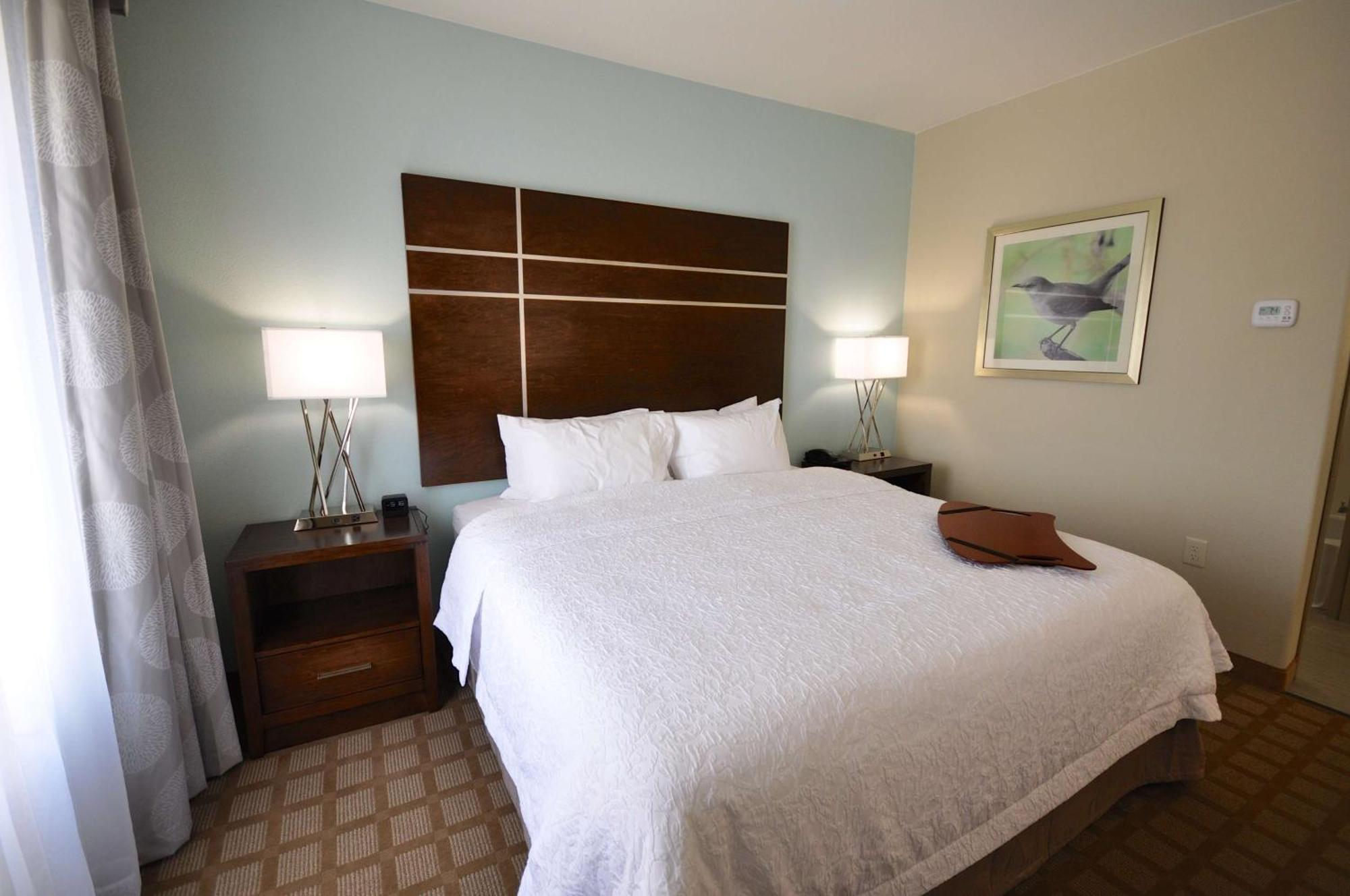 Hampton Inn And Suites Hutto Exteriör bild