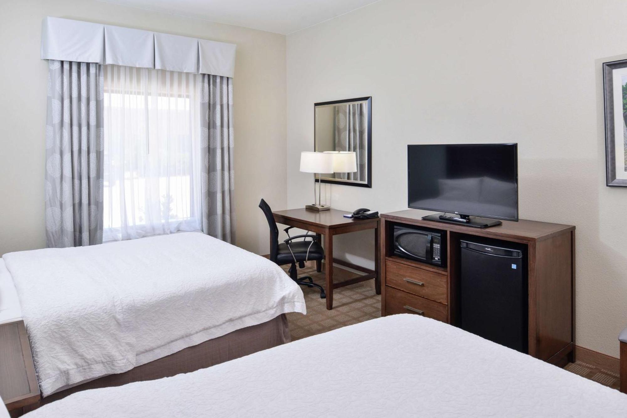 Hampton Inn And Suites Hutto Exteriör bild