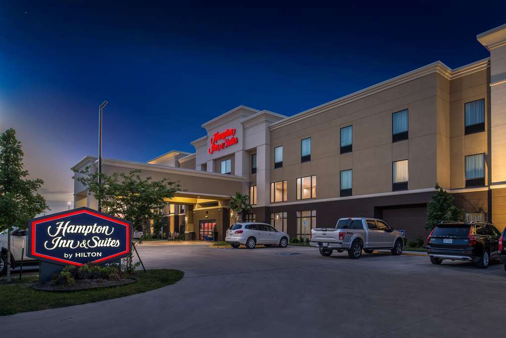 Hampton Inn And Suites Hutto Exteriör bild